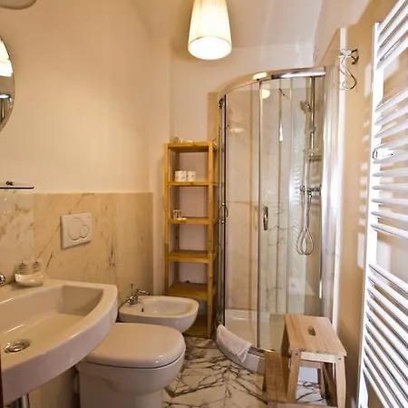 Bed & Breakfast La Coralia 2*