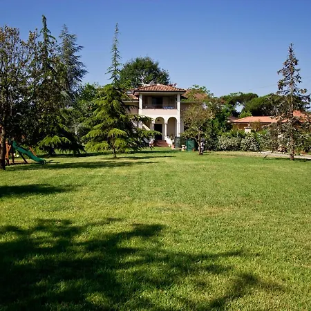 Bed & Breakfast La Coralia 2*